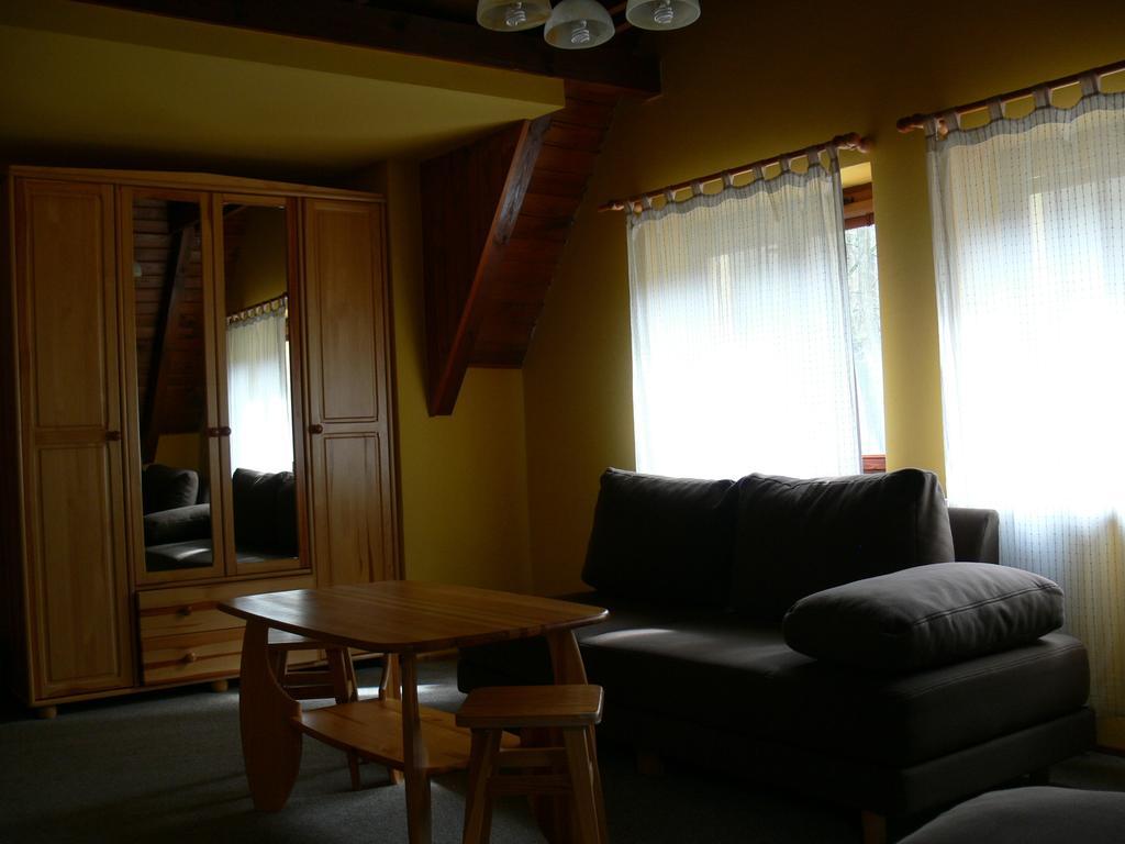 Salas-Partizanske Room photo